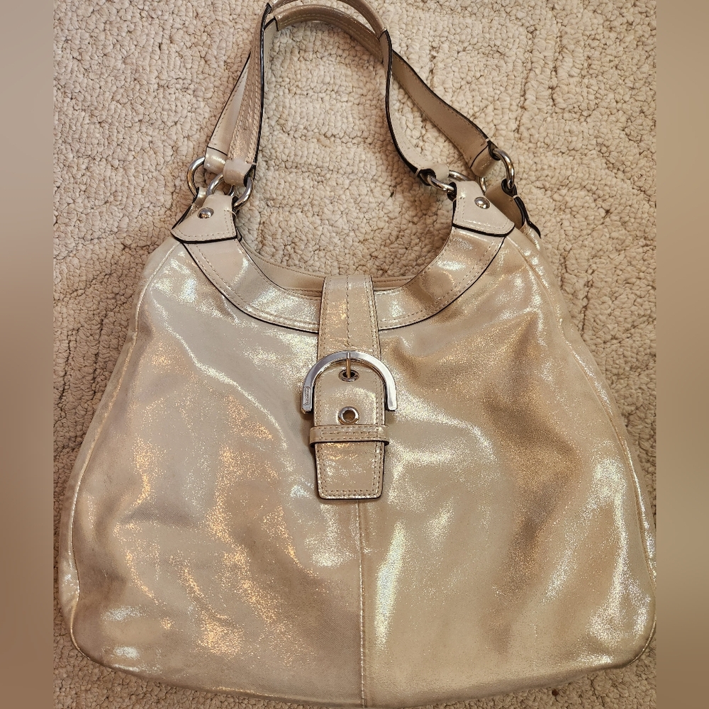 COACH F17219  Soho Lynn Metallic Leather Champaign shimmer Hobo *EUC*